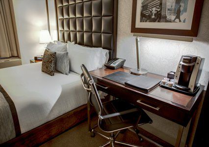 Distrikt City, Tapestry Collection By Hilton Nueva York
